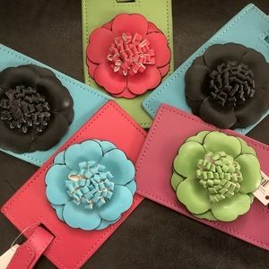 Travel tags for Luggage, Garment bags Knapsack 3D flower design bright colours